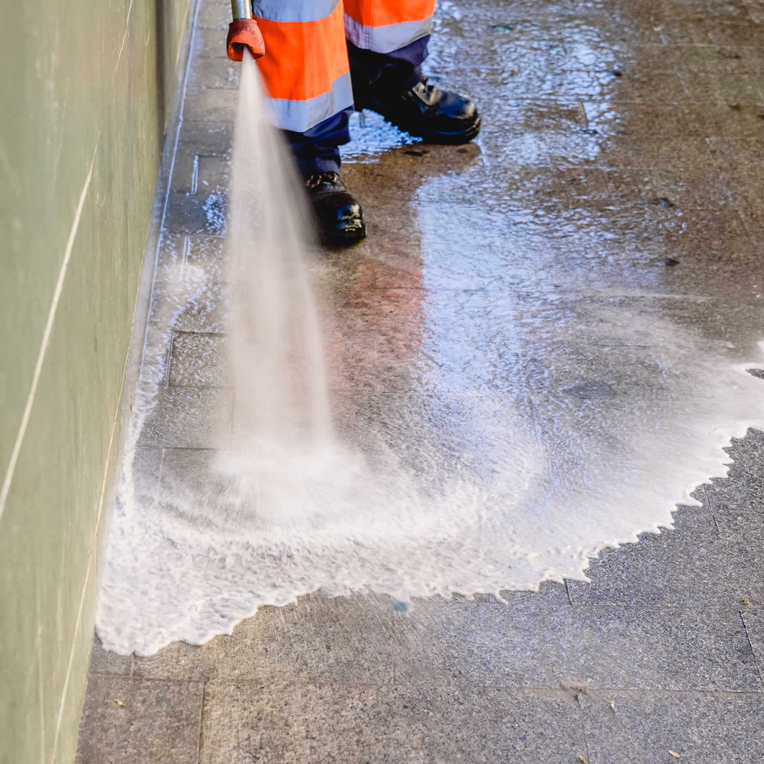 commercial-pressure-washing-crew-nc